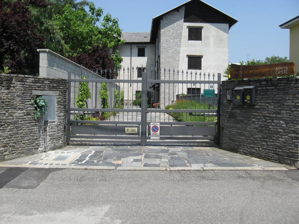 La Bottega Del Falegname Vanzaghello Экстерьер фото